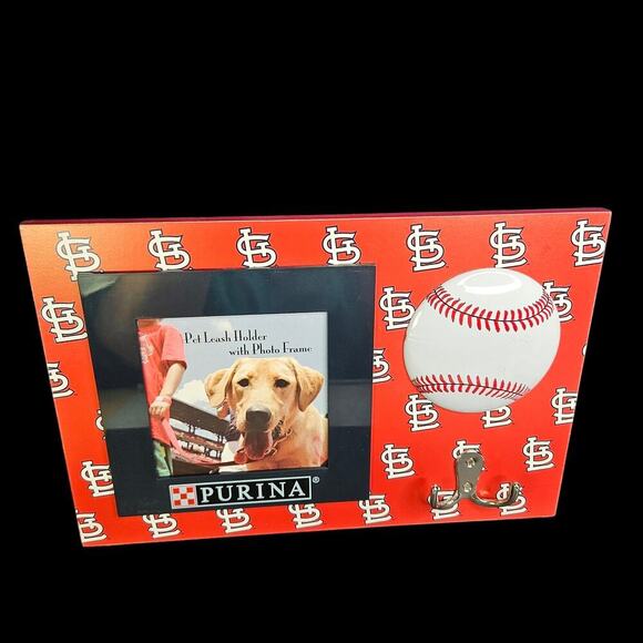 St‎ Louis Cardinals Photo Frame Dog Leash Key Holder Baseball Purina Pet MLB - Picture 1 of 6